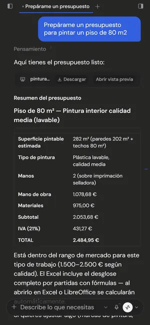 Una conversación en la app de Evy: el asistente responde a un encargo de presupuesto para pintar un piso de 80 m2 con el Excel para descargar y una tabla con la superficie, la mano de obra, los materiales, el IVA y el total de 2.484,95 €.